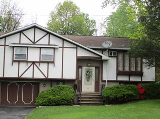 60 E Saylor Ave, Wilkes Barre, PA 18702