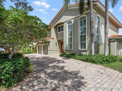 7965 NW 162nd St, Miami Lakes, FL, 33016