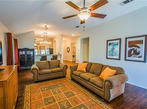 5th image of 2644 Winding Brook Dr