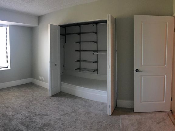 4th image of 626 E Woodland Park #110