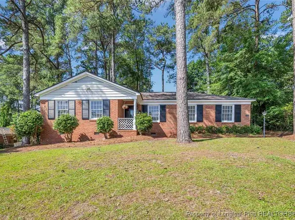 2613 N Edgewater Dr, Fayetteville, NC 28303