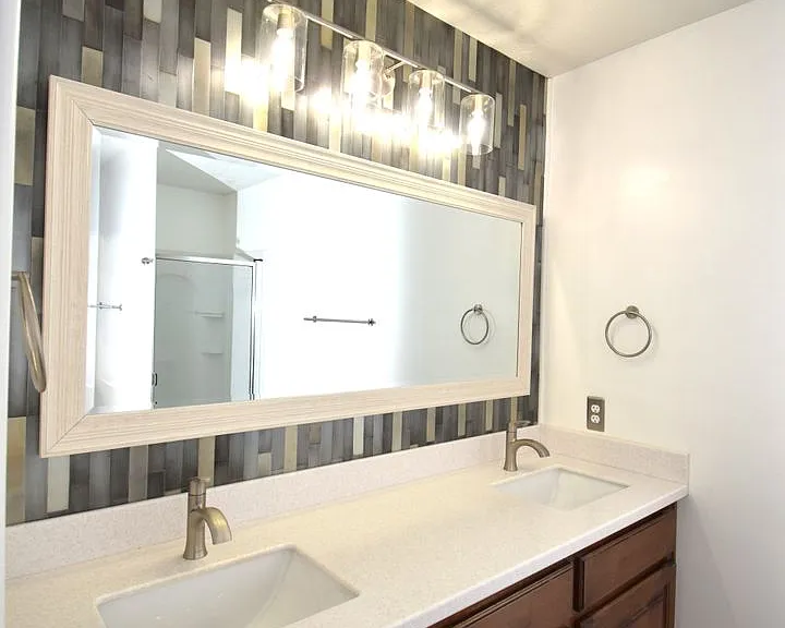 2182 E Whitekirk Way — Photo 6
