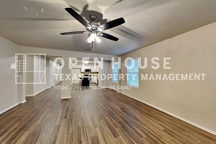 2606 Whetstone Dr — Photo 4