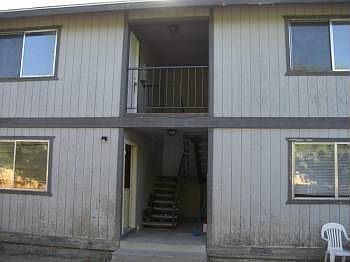 2nd image of 1050 Parkview St