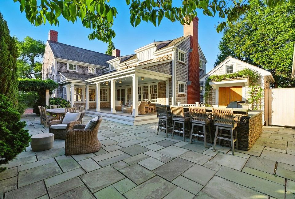 1st image of 18 Mill St