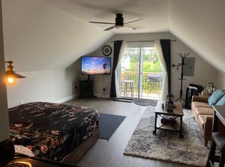 24 Jean Ln, Saint Albans, VT 05478
