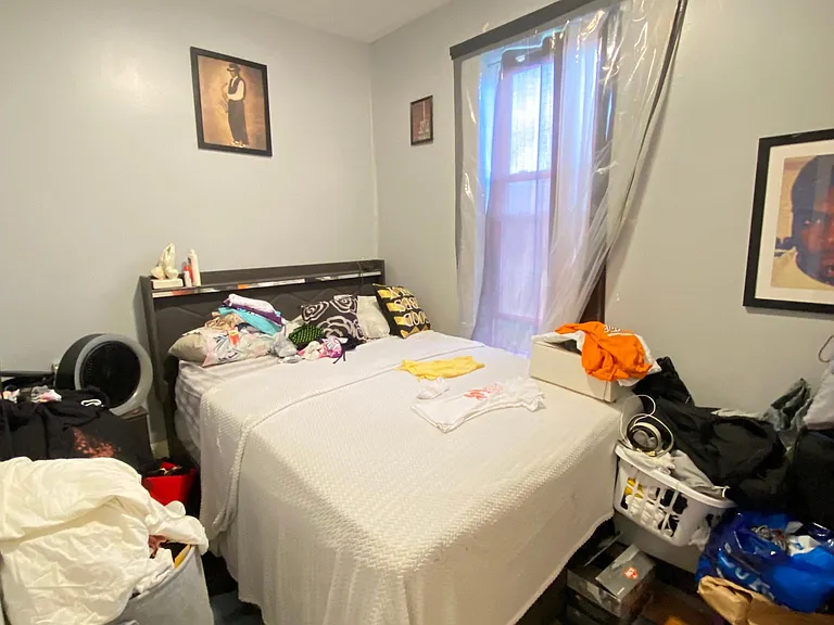 3524 W Grenshaw St #1R — Photo 8