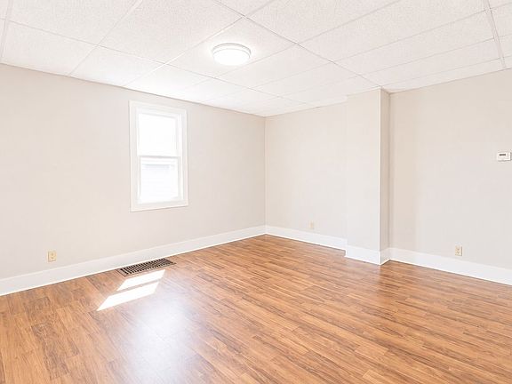 2nd image of 1717 4th Ave