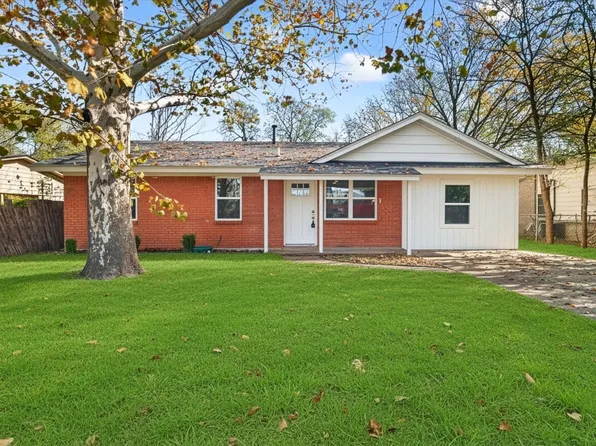 908 8th St, Sanger, TX 76266