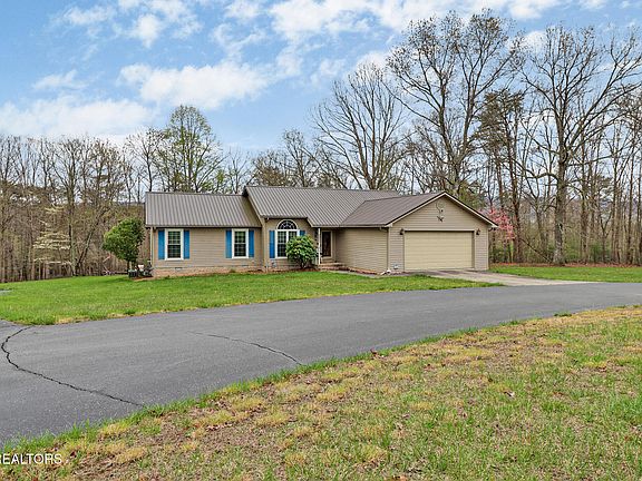 38th image of 281 Hatler Rd