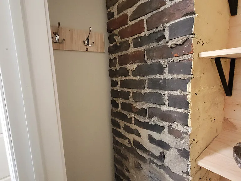 1445 Hunter Ave — Photo 7
