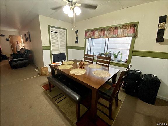 4th image of 1114 West Ave