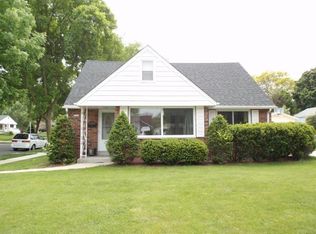 5501 W Cleveland Ave, Milwaukee, WI 53219