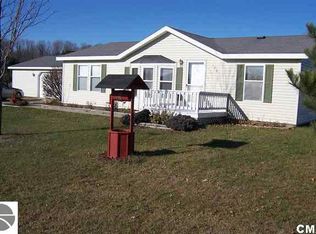 173 E Kapplinger Dr, Farwell, MI 48622