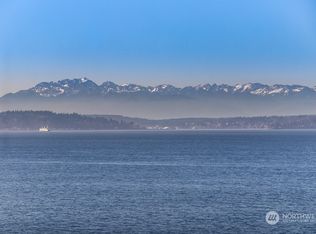 2105 Bonair Dr SW, Seattle, WA 98116