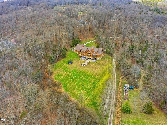 3rd image of 2212 Ballard School Rd