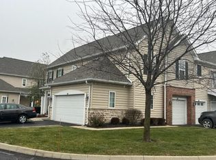 5594 Broome Dr #15, Dublin, OH