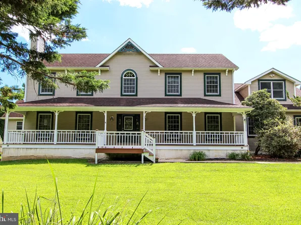 123 Lums Pond Rd, Bear, DE 19701