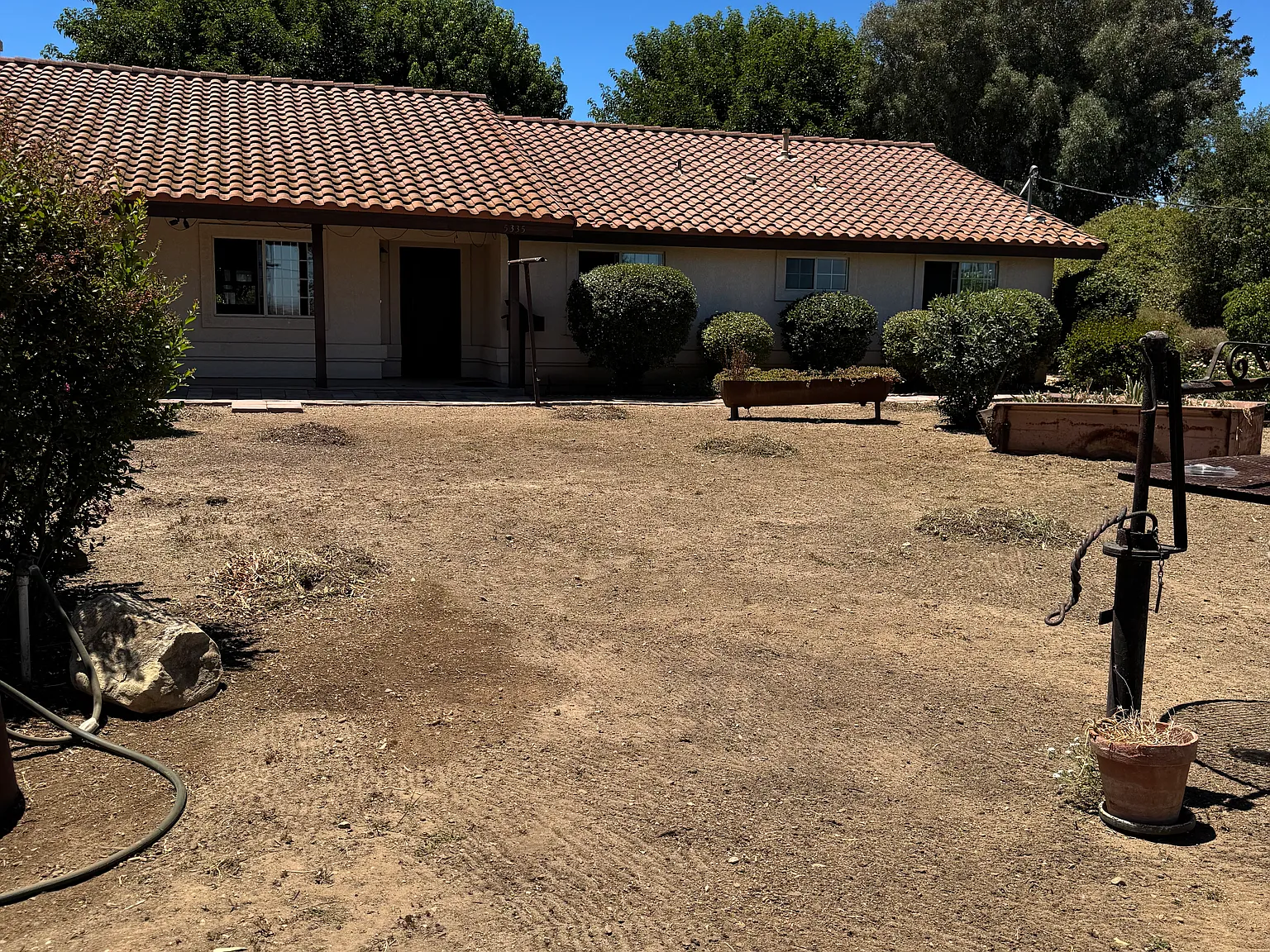 3 bed, 2000 sqft, $3,700 — Photo 2