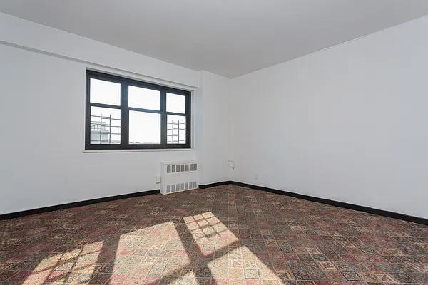Sold by Keller Williams Realty Landmark | media 10