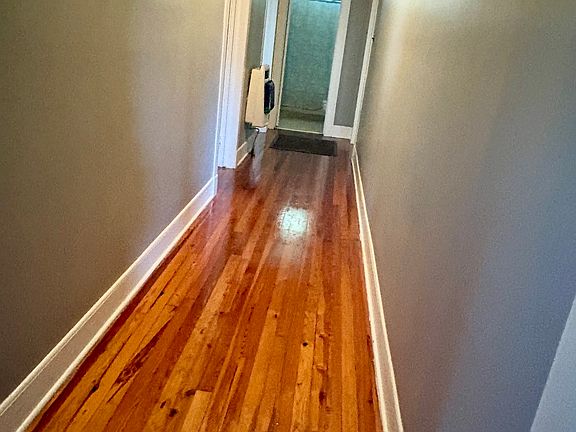 3rd image of 11 Ash St NE