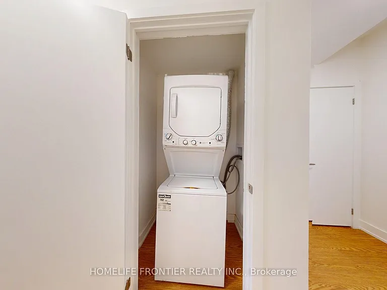 1089 Glencairn Ave #2 — Photo 21