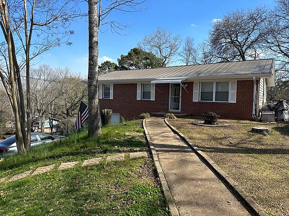 2nd image of 340 Lawrence Dr