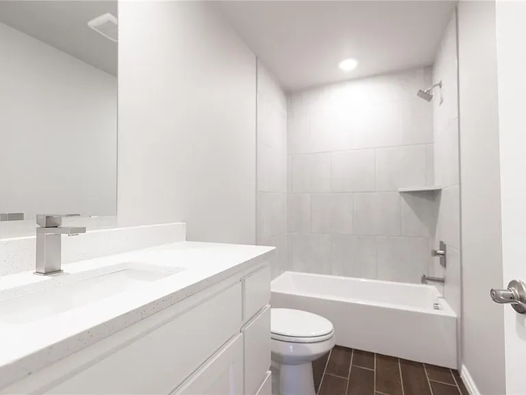 3816 Lleyton Dr — Photo 14