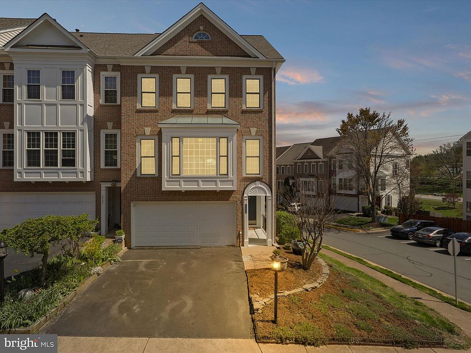 1st image of 5759 Governors Pond Cir