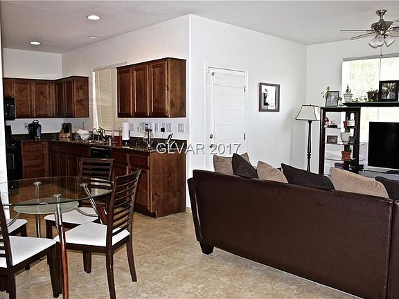 3rd image of 10594 El Cerrito Chico St
