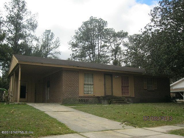 1st image of 6438 Lucente Dr