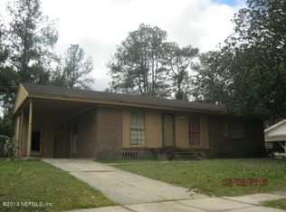6438 Lucente Dr, Jacksonville, FL 32210