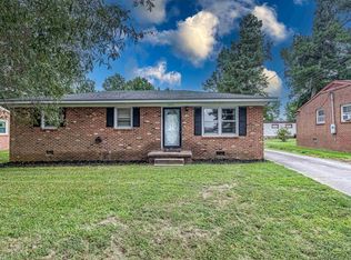 3895 Raleigh Rd, Henderson, NC 27537