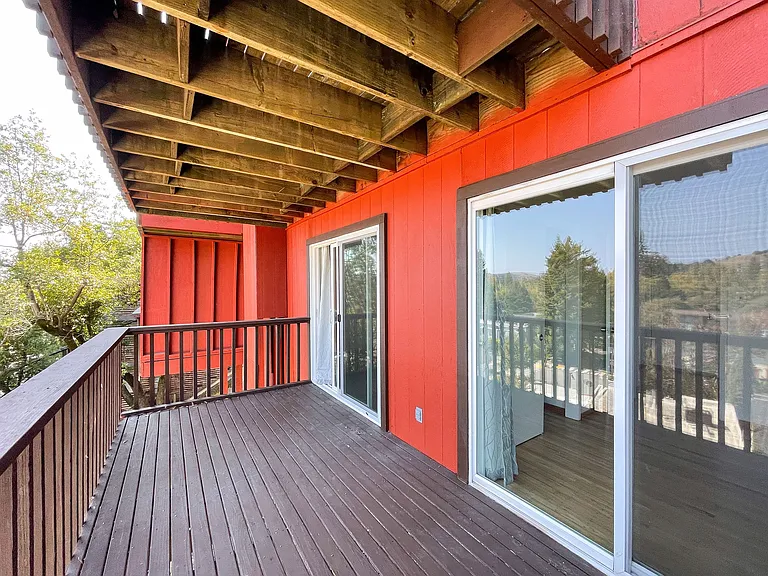 451 Ethel Ave — Photo 16