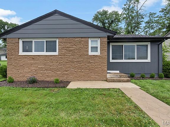 5th image of 860 Poppy Ln