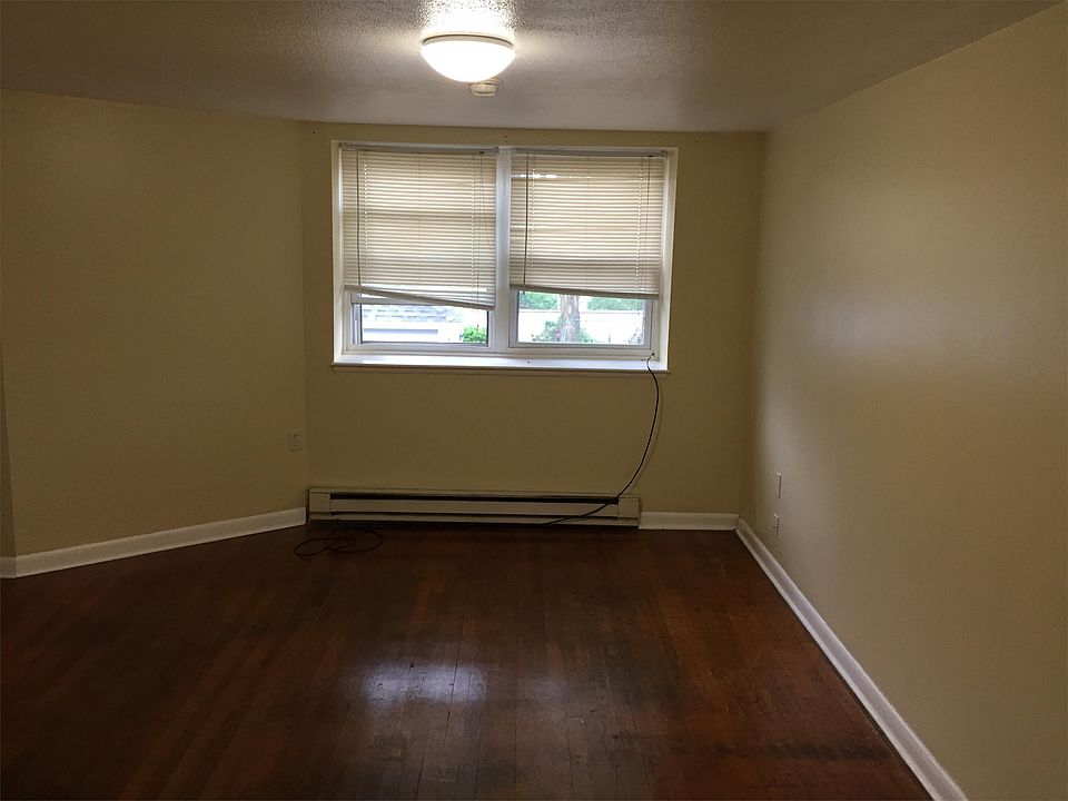 2nd image of 50 E Main St APT 11