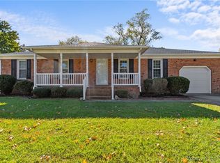 212 Shannon Dr, Newport News, VA 23608
