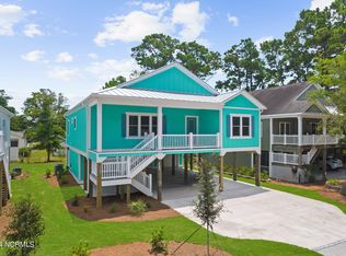 314 NE 60th St, Oak Island, NC 28465
