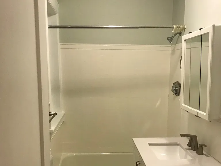128 Chestnut St #43B — Photo 2