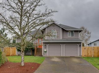 300 NE Phoenix St, Hillsboro, OR 97124