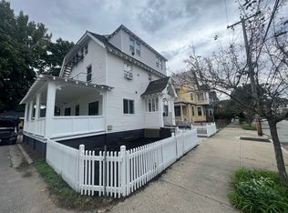 25 Wesleyan Ave, Providence, RI 02907