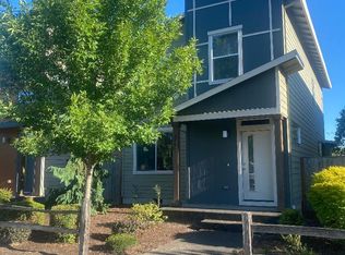 1504 E 1st St, Newberg, OR 97132