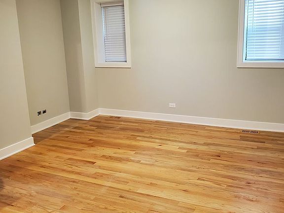 5th image of 2435 S California Blvd #9305138