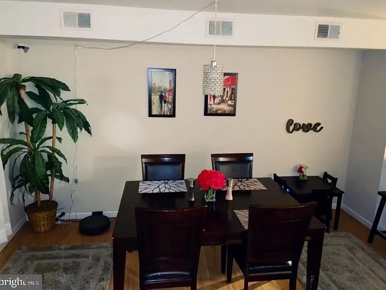 216 W Chester Pike #B — Photo 39