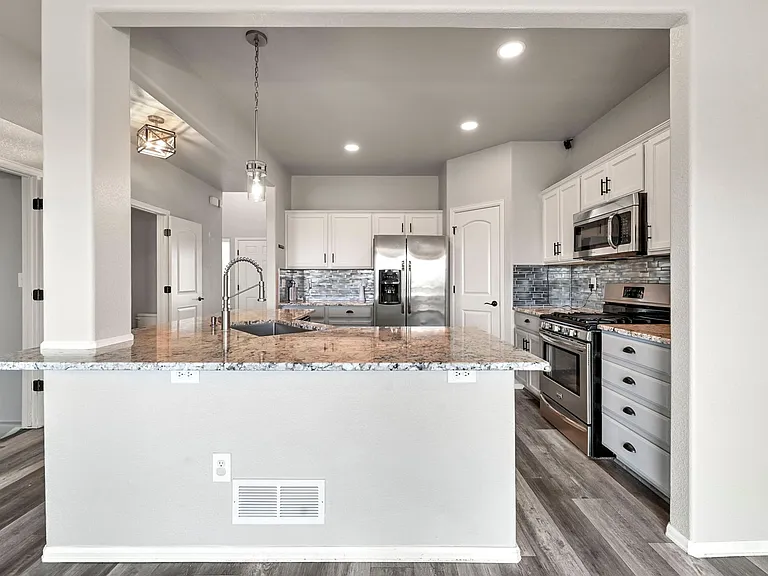 6287 San Mateo Dr — Photo 5