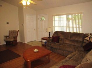 6937 Oakcrest Way, Zephyrhills, FL 33542