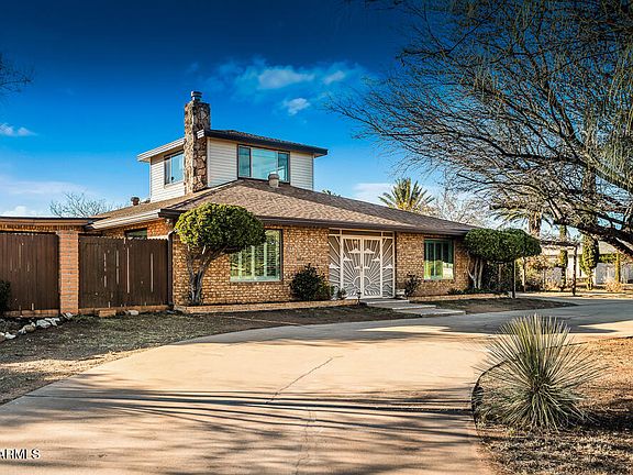 3rd image of 1642 N SAN JUAN CAPISTRANO Drive