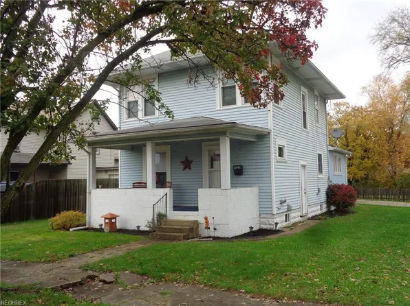 1023 Prospect Ave NW, New Philadelphia, OH 44663