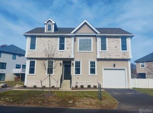 24 Chestnut St, East Brunswick, NJ 08816