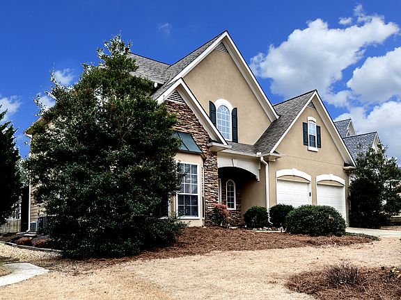2nd image of 2306 Wickingham Dr NE